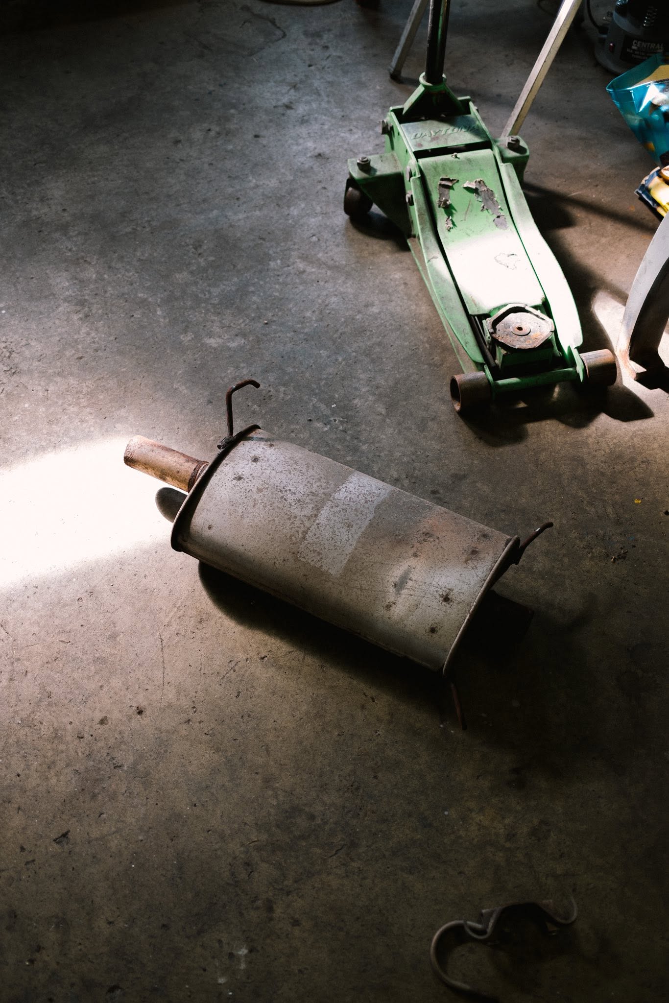 Exhaust component